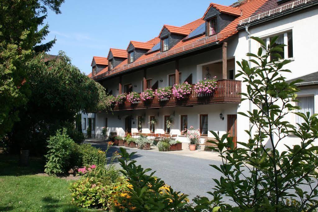 Reichenberg  Hotel Garni Sonnenhof المظهر الخارجي الصورة